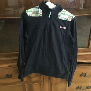 Navy and plaid vineyard vines shep shirt
